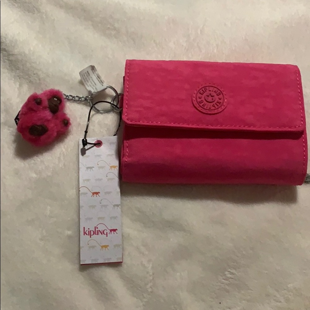 NWT Kipling Hydrangea Wallet